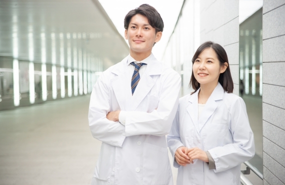 充実した条件の病院での求人をお探しの皆様に｜大阪で人材サービスならキャリアウィングス株式会社