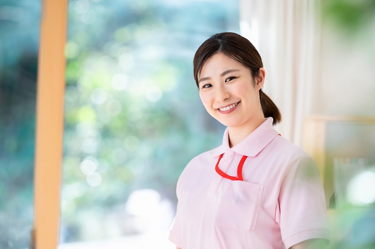看護師としてより良い求人をお探しなら｜大阪で人材サービスならキャリアウィングス株式会社
